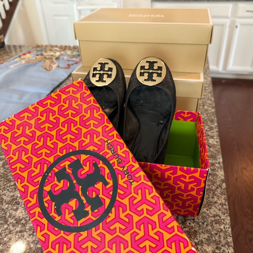 Tory Burch Black Ballet Flats